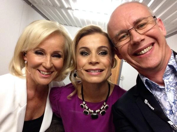 Mika Saarelainen vaimo