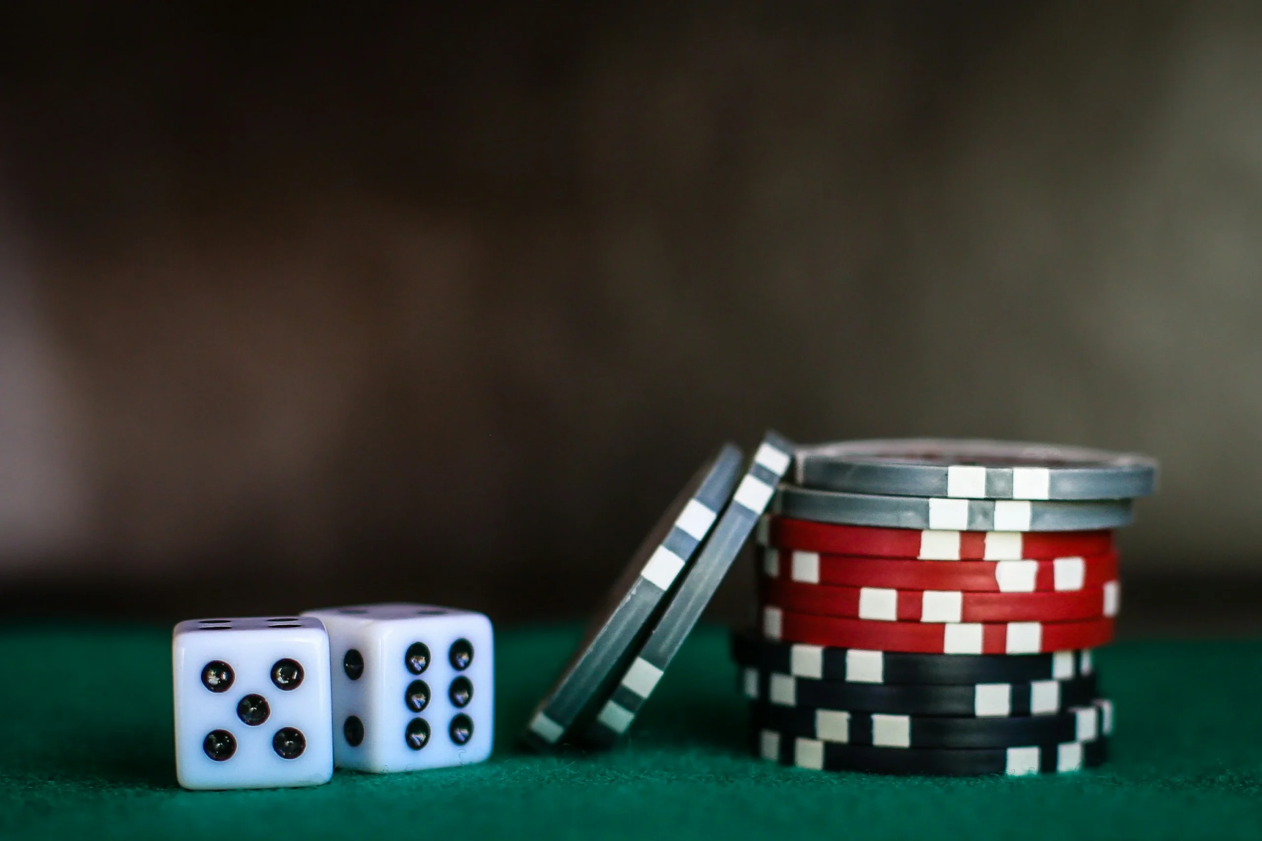pokeripelit